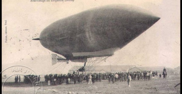 Histoire de l’aviation – 17 octobre 1905. L’actualité aéronautique de ce mardi 17 octobre 1905 est marquée par la sortie 
