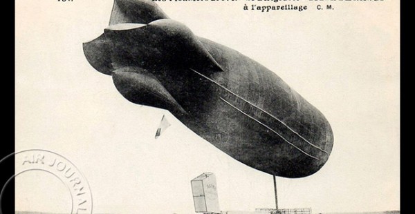 Histoire de l’aviation –  16 juillet 1909. Ayant pris part aux festivités du 14 juillet 1909 à Longchamps en participant à 