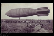 
Histoire de l’aviation – 17 septembre 1907. À 10 heures du matin en ce mardi 17 septembre 1907, le ballon dirigeable d’Hen