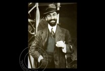 
Histoire de l’aviation – 5 juin 1911. En passant par la Corse, la Sardaigne et la Sicile, le pilote Edouard Bague, lieutenan