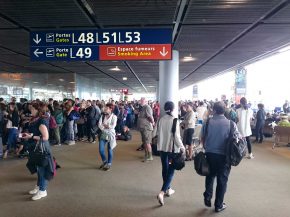 
L augmentation de la TSBA (Taxe de Solidarité sur les Billets d’Avion) décidée par le gouvernement de Michel Barnier dans le