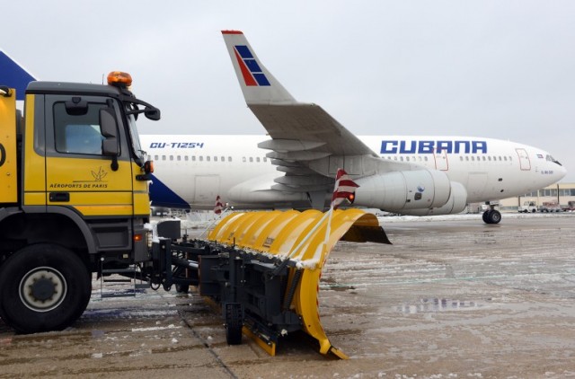 air-journal engins deneigeuse maintenance deneigement aeroport adp neige hiver3 cubana