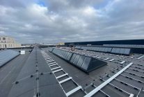 


Brussels Airport (Bruxelles-Zaventem), qui souhaite cesser d émettre du CO2 d ici 2030, se concentre entre autres davantage su