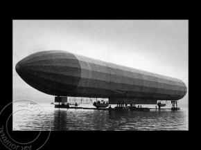 
Histoire de l’aviation – 17 janvier 1906. C’est au-dessus du lac de Constance que l’appareil du comte Ferdinand von Zepp