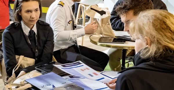 
Co-organisée par le Musée de l Air et de l Espace et le magazine Aviation et Pilote, la 32e édition du Salon des Formation et 