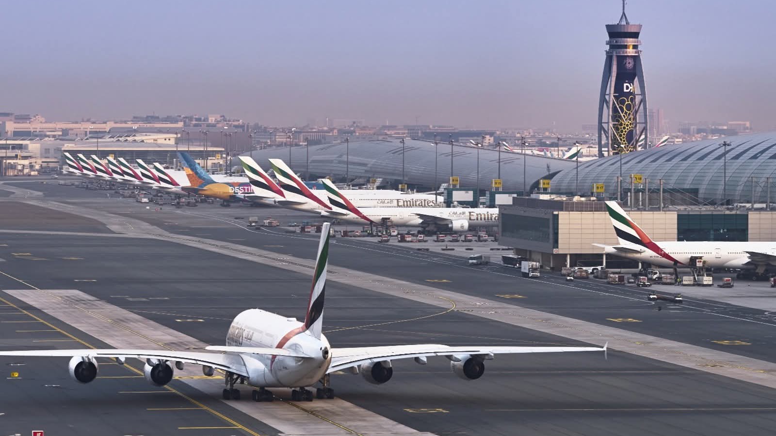 Atlanta demeure l’aéroport le plus fréquenté au monde, talonné par Dubaï  1 Air Journal