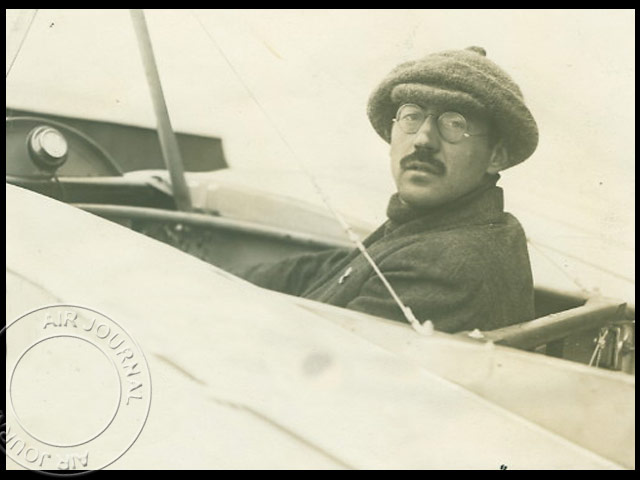 Le 20 octobre 1911 dans le ciel : Gilbert Le Lasseur de Ranzay face à la chaîne des Apennins
