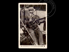 
Histoire de l’aviation – 28 août 1909. En cet été 1909, va se tenir à l’occasion de la Grande Semaine de l’aviation 
