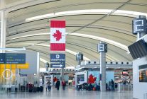 
L Inde a suspendu temporairement les services de visas (y compris les e-visas en ligne) pour les citoyens canadiens, a déclaré 