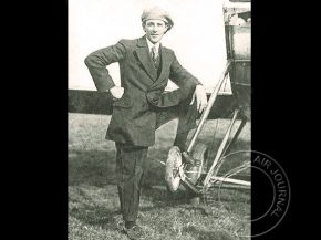 
Histoire de l’aviation – 27 août 1913. Pas moins de 125 000 francs, telle est la dotation du prix d’aviation dont le jo