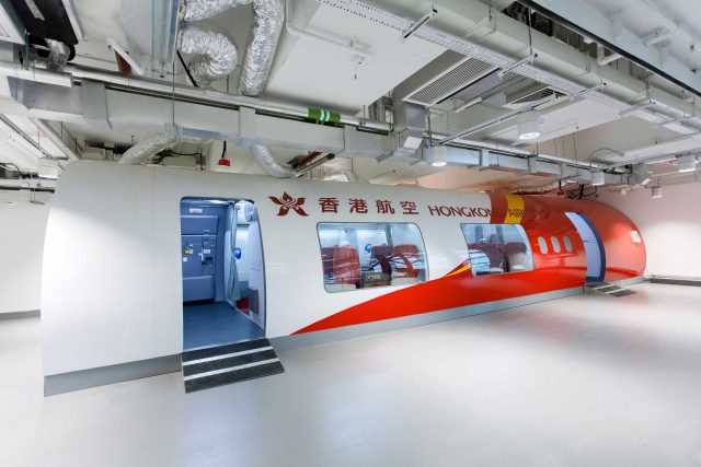 Hong Kong Airlines inaugure un centre de formation pour personnel navigant (photo) 3 Air Journal Hong Kong Airlines inaugure un centre de formation pour personnel navigant (photo) 3 Air Journal