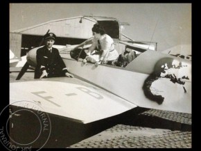 


Histoire de l’aviation – 5 février 1964. Dans le club très fermé des femmes pilotes ayant réussi à traverser par la 