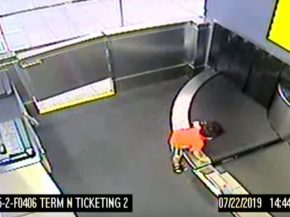 L incident a eu lieu l aéroport d Atlanta, aux États-Unis, le 22 juillet dernier : échappant à la surveillance de sa mère, un