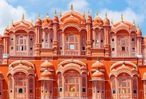 
Alors que plusieurs pays asiatiques, comme le Japon, connaissent un rebond spectaculaire de leurs arrivées de visiteurs internat