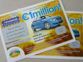 
Deux passagers de Ryanair ont remporté 100 000 euros chacun, en achetant des cartes à gratter à 2 euros l unité que la low lo