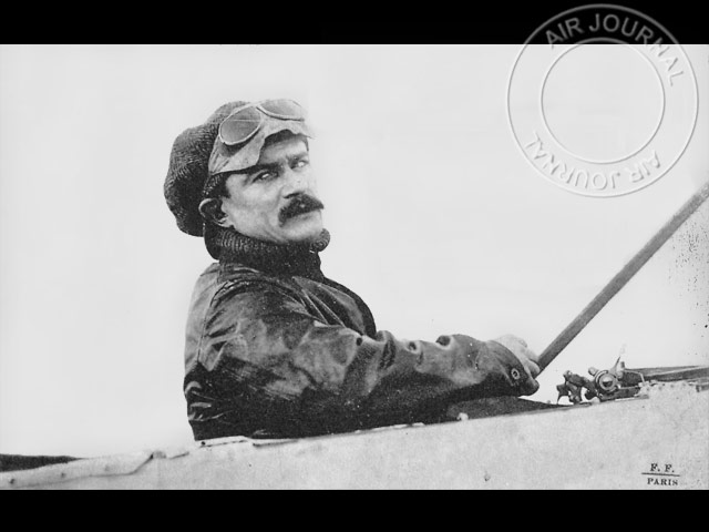 Le 13 décembre 1912 dans le ciel : Védrines part pour une nouvelle conférence