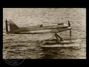 


Histoire de l’aviation – 12 mars 1928. L’inquiétude est à son comble en ce lundi 12 mars 1928 : le lieutenant aviateu
