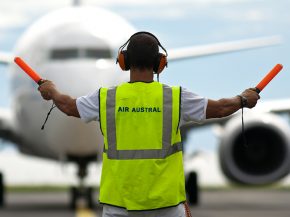 


En difficulté, Air Austral annonce une réduction de son programme de vols pour  optimiser la rentabilité financière , et di
