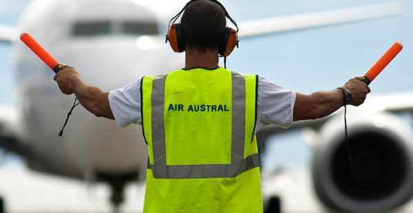 
Alors que le direction d Air Austral et les organisations syndicales ne sont toujours pas parvenues à un accord après une semai