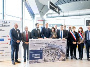 L exploitant VINCI Airports a lancé hier la transformation du Terminal 2 de l’aéroport Lyon-Saint Exupéry. Le chantier prévo