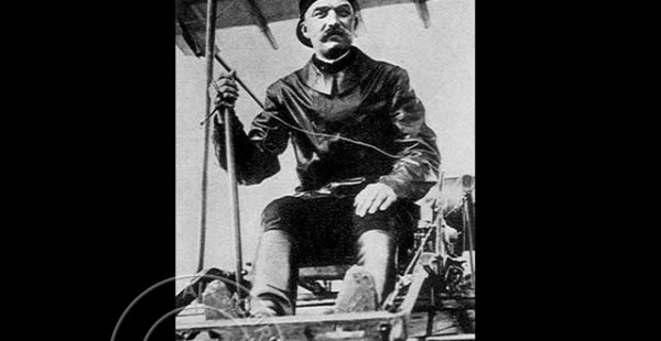


Histoire de l’aviation – 1er février 1911. Ce sont deux aviateurs militaires qui vont faire l’actualité en ce mercredi