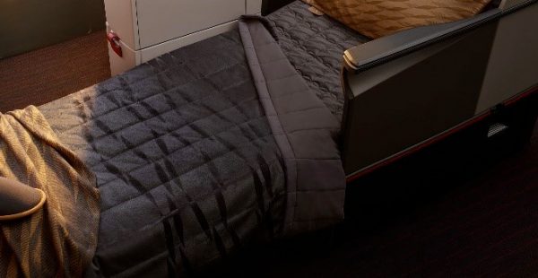 La compagnie Turkish Airlines propose à ses clients en classe Affaires
une nouvelle literie baptisée  Flow Sleeping Set  et cen