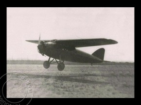 
Histoire de l’aviation – 4 juillet 1927. En ce 4 juillet 1927, l’actualité aéronautique est marquée par le tout premie