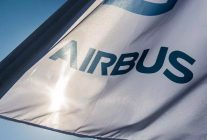 
Retiré du service commercial pendant la pandémie, le superjumbo MSN 114 a quitté son stockage de Tarbes‑Lourdes pour Shannon