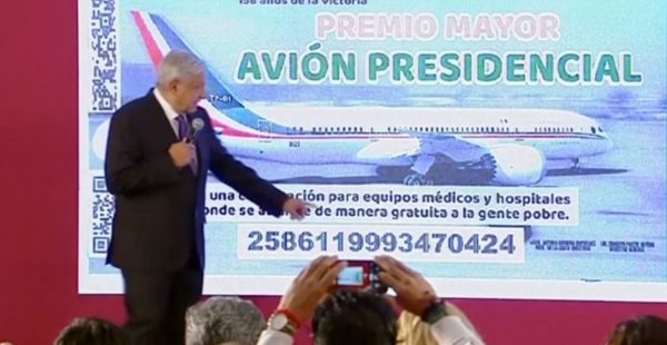 Faute d acquéreur, le Président du Mexique, Andrés Manuel López Obrador, va proposer son avion officiel, un Boeing 787-8 Dream