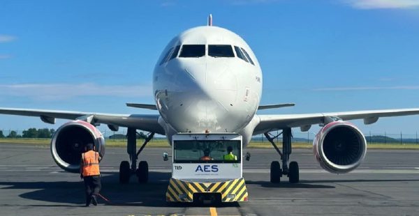 
Le syndicat espagnol des pilotes de ligne SEPLA a vivement dénoncé le licenciement d’un commandant de Ryanair basé à Barcel