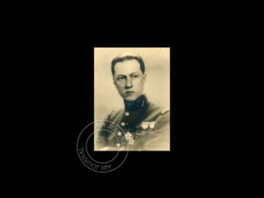 
Histoire de l’aviation – 12 août 1925. Le 10 août 1925, l’aviateur de nationalité française Ludovic Arrachart quittai