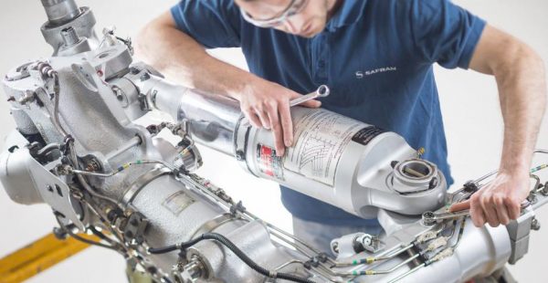 
Le groupement des industries françaises aéronautiques et spatiales (GIFAS) prévoit 25 000 postes à pourvoir en 2025. Parmi eu