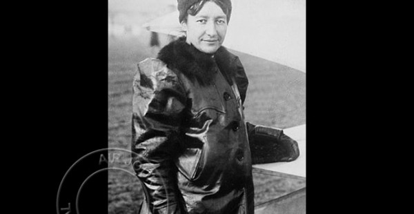 Histoire de l’aviation – 27 novembre 1910. En ce dimanche 27 novembre 1910, c’est l’aviatrice Marie Marvingt qui va une no