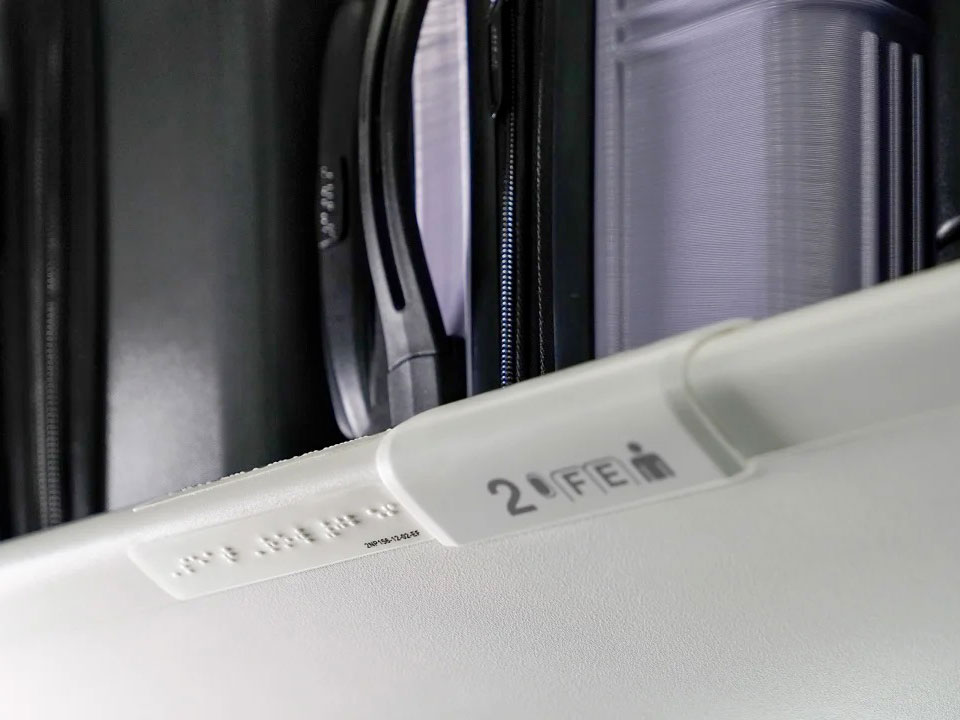 United Airlines va ajouter des marquages en braille dans ses cabines