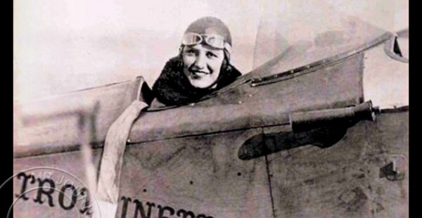 
Histoire de l’aviation – 2 septembre 1930. C’est avec une nouvelle performance à afficher à son palmarès que l’aviatr