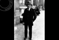 
Histoire de l’aviation – 27 septembre 1913. Trois hommes se démarquent dans le ciel de Reims en ce samedi 27 septembre 1913 