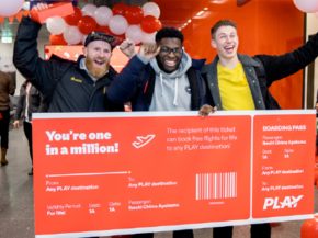 
C’est une beau cadeau pour Ikechi Chima Apakama, un Britannique de 29 ans, qui s’est vu offrir une vie entière de billets gr