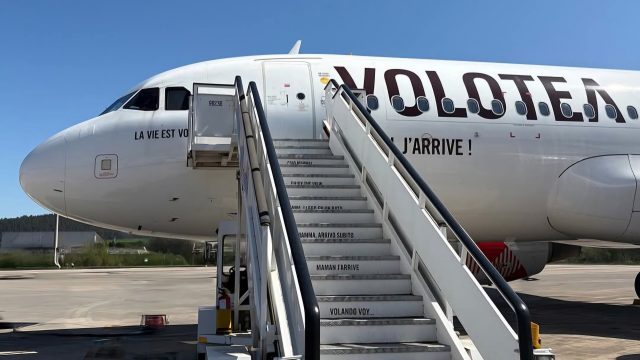 Volotea : le PDG Carlos Muñoz présente aux salariés son plan de désendettement