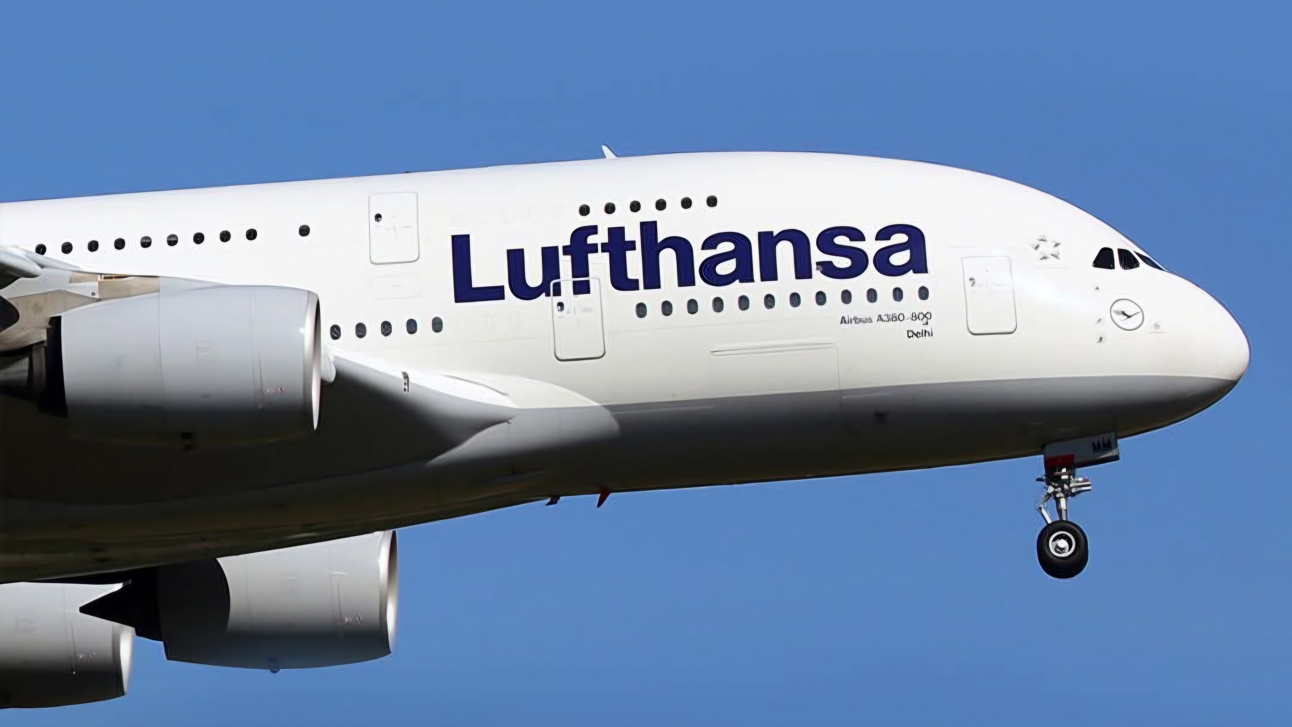 Transport aérien : Lufthansa Group bannit l’usage des batteries portables en vol  1 Air Journal