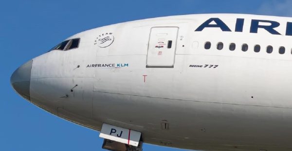 Selon une enquête de Mediapart, Air France a transmis à ses pilotes et personnels navigants commerciaux une directive israélien