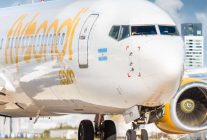 
Flybondi n’a plus opéré de vol depuis le 6 août. Sa flotte est immobilisée, son site internet est inaccessible et les diffi