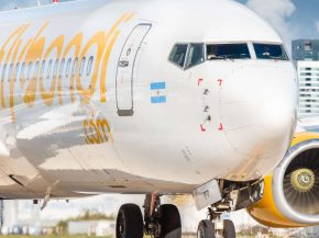 
Flybondi n’a plus opéré de vol depuis le 6 août. Sa flotte est immobilisée, son site internet est inaccessible et les diffi