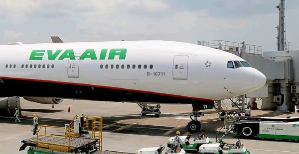 
Un incident inhabituel a secoué la compagnie aérienne taïwanaise EVA Air début janvier 2026, lorsqu un capitaine a agressé s