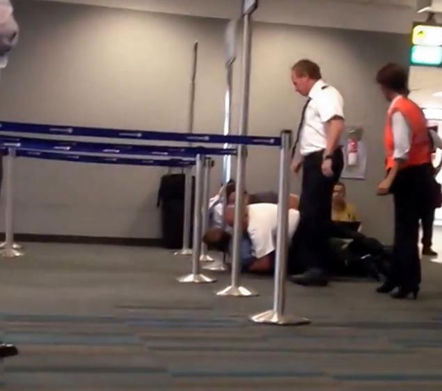 air-journal passager frappe pilote united airlines 2