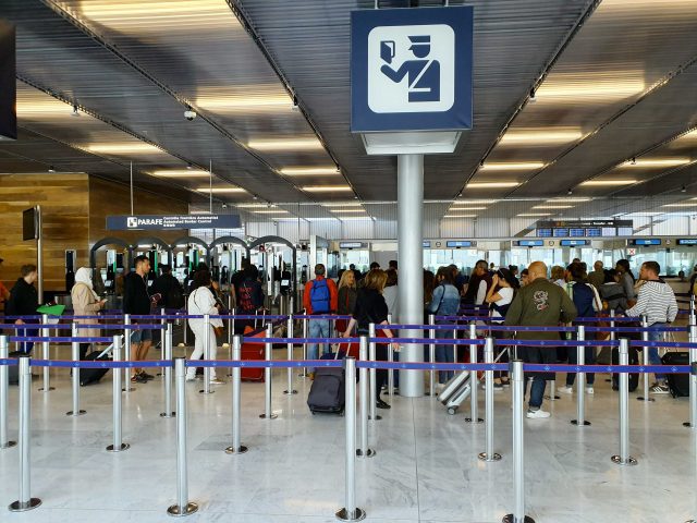 Aéroports de Paris : le temps d'attente aux frontières en octobre 8 Air Journal