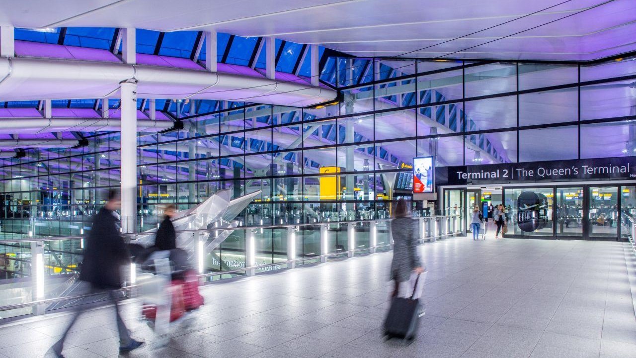 Guerre en Iran : Heathrow perd la moitié de son trafic vers le Moyen-Orient, mais bat un nouveau record de passagers 1 Air Journal