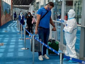 
L île Maurice a rouvert complètement ses frontières le 1er octobre aux voyageurs vaccinés, pour relancer son secteur du touri