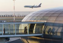 
Air France célèbre cette semaine un quart de siècle d’une expérience singulière dans le paysage européen du transport : l