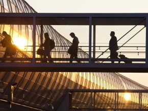 
ADP a accueilli 379 millions de passagers en 2025, soit une hausse de 4,2% par rapport à 2024, portée à la fois par le redress