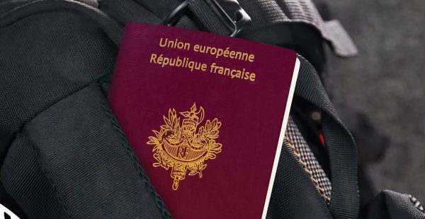 
EasyJet a été condamnée par le tribunal judiciaire de Lyon à verser près de 5 000 euros à un passager après avoir refusé 